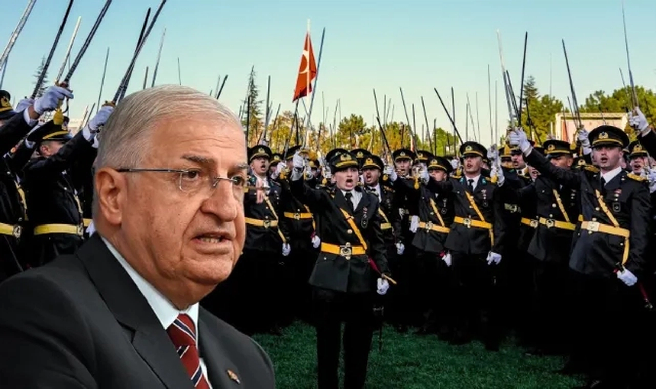 Yaşar Güler'in cevap veremediği 'teğmenler' sorusu: 'Yemin metnini okumak suç ise...'