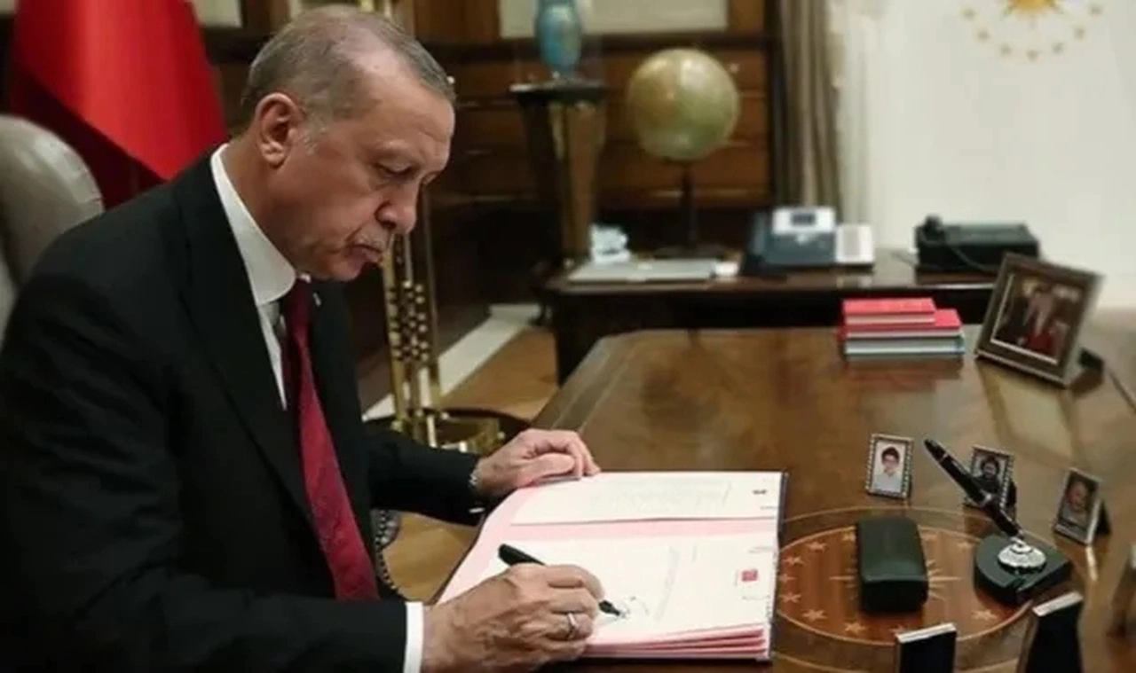 Afyonkarahisar Emniyet Müdürü'nü görevden aldı