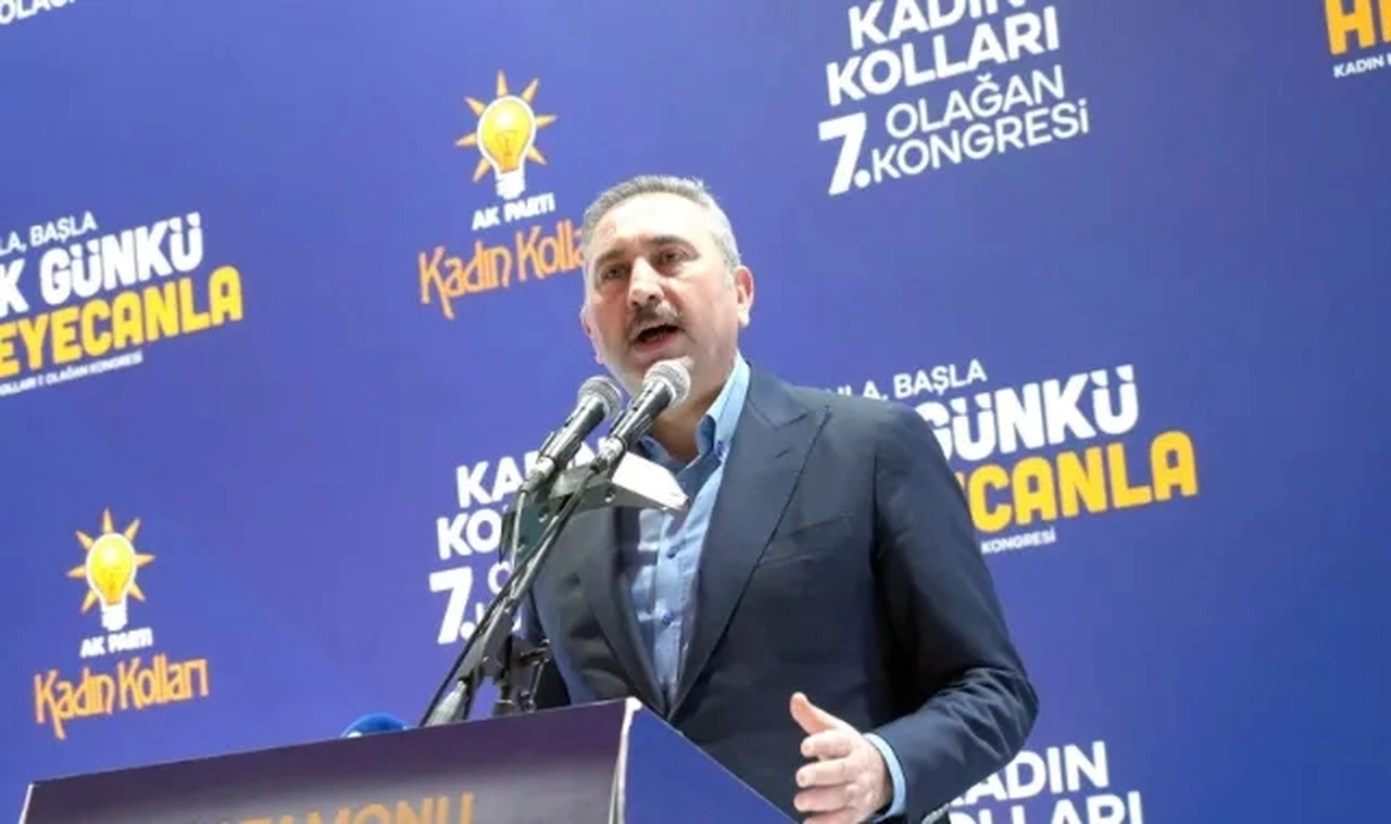 AK Parti Grup Başkan Vekili Gül: Muhalefet kırmızı karta alışkın: '2028'de de Erdoğan' çıkışı yaptı
