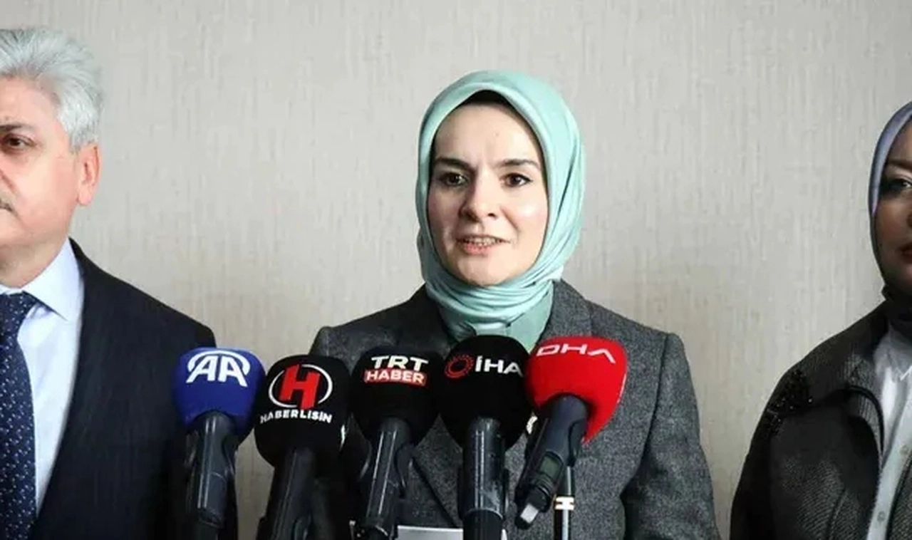Bakan açıkladı: 15 bin 30 kişi Aile ve Gençlik Fonuna başvurdu