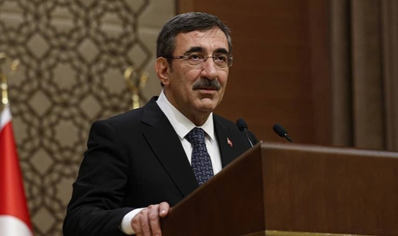 Cumhurbaşkanı Yardımcısı Cevdet Yılmaz, emekli aylığı için tarih verdi