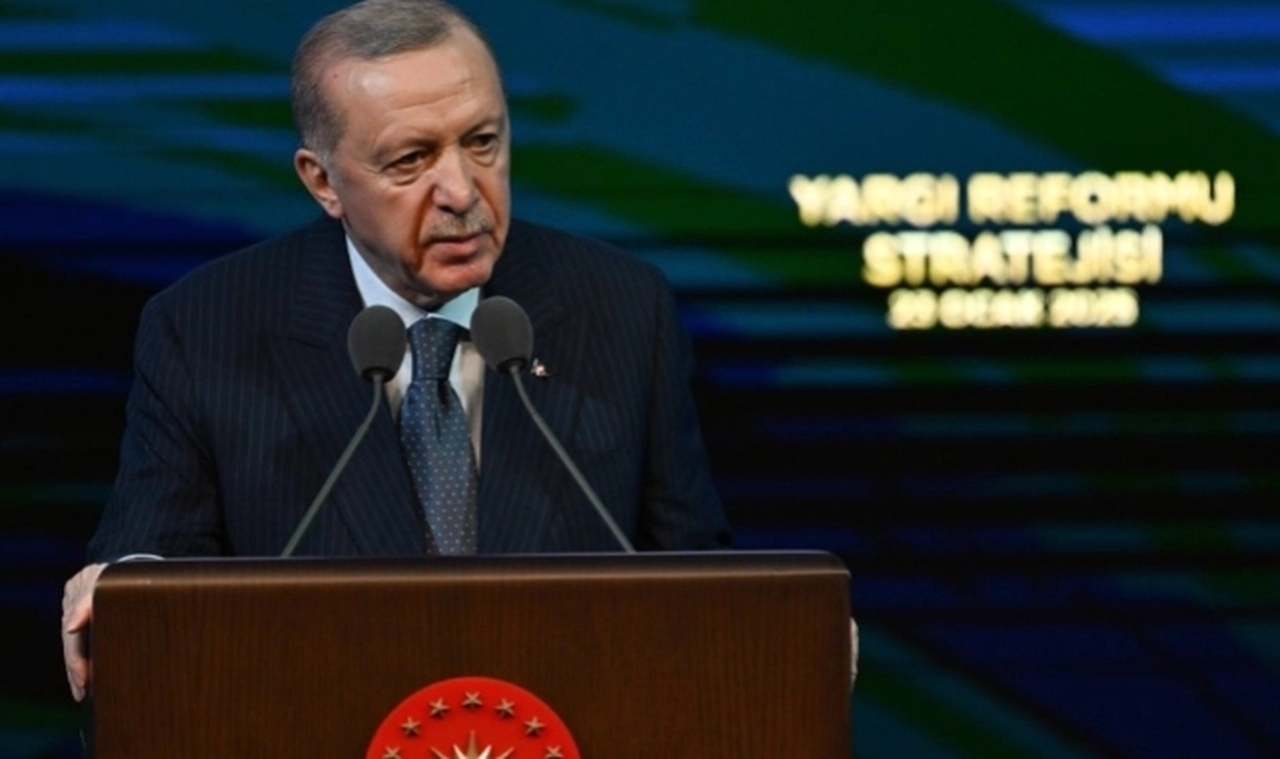Erdoğan: Duruşmaların 2 aydan fazla ertelenmemesini sağlayacağız