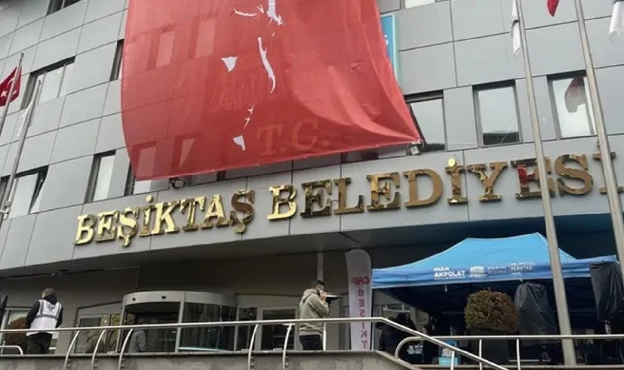 Gözaltına alınan CHP'li Rıza Akpolat'tan mesaj:'Eksiksiz sağlanmalı'