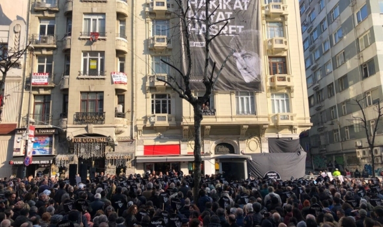 Hrant Dink ölümünün 18.yılında anılıyor
