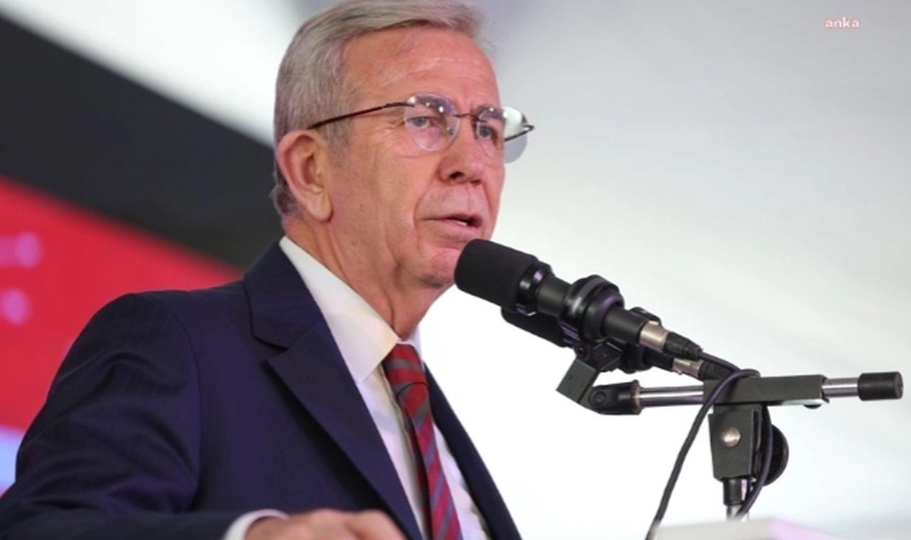 Mansur Yavaş: Elektriğe zam yapanlar şimdi bizden suyu indirimli vermemizi istiyor