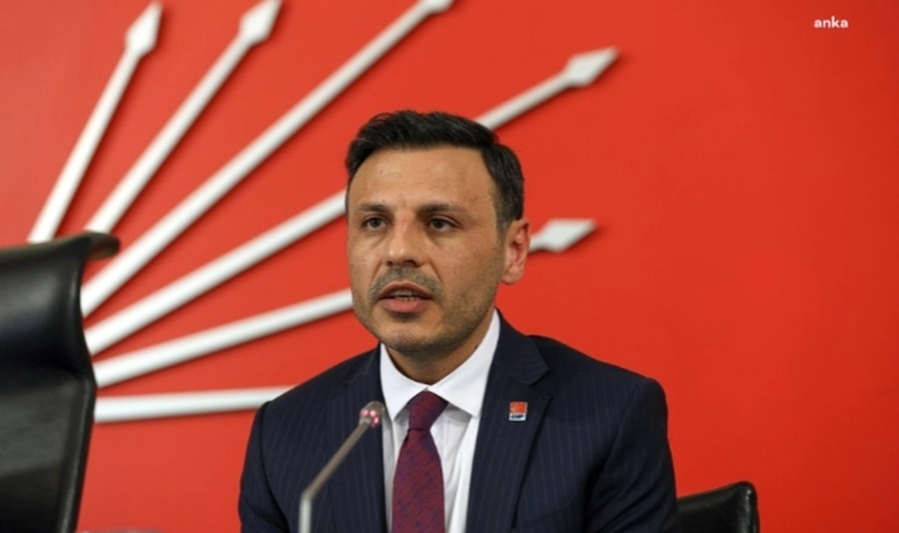 Özgür Çelik'ten 'Ayşe Barım' tepkisi : Erken seçimle gideceksiniz. Sizi halkımız gönderecek