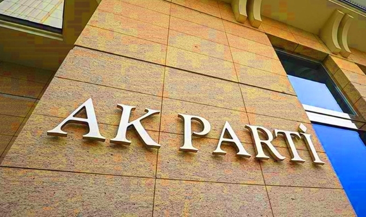 AK Parti'den 9 Siyasi Partiye Davet