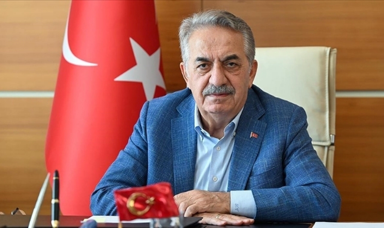 AK Parti Genel Başkan Yardımcısı Hayati Yazıcı: Terörü bitirecek her adım, her çağrı kıymetlidir