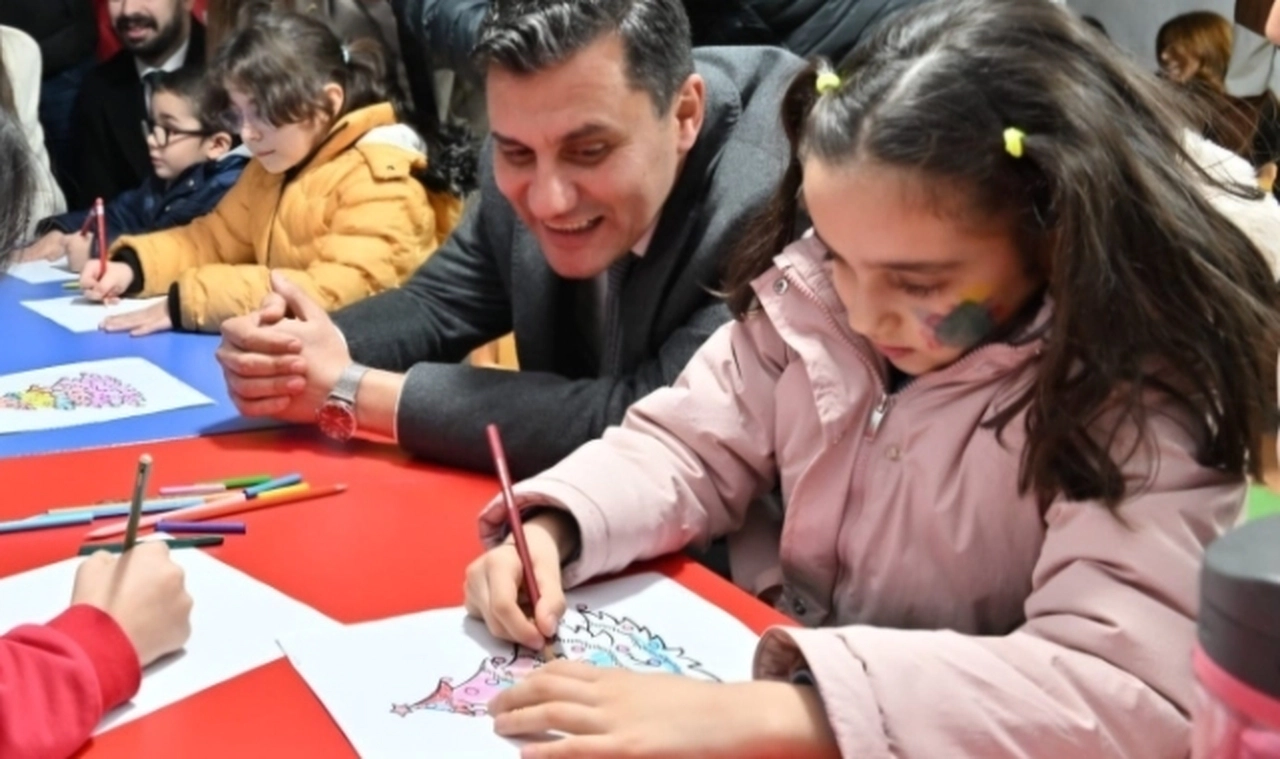 Büyükşehir Online Eğitim Sistemiyle 1254 Öğrenciyi Sınavlara Hazırlıyor