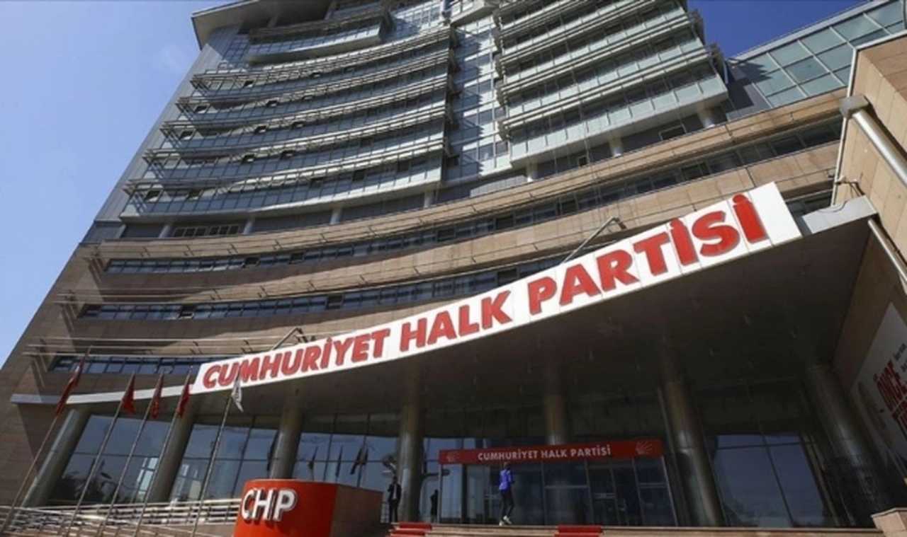 CHP'den cumhurbaşkanı adayı için ön seçim kararı