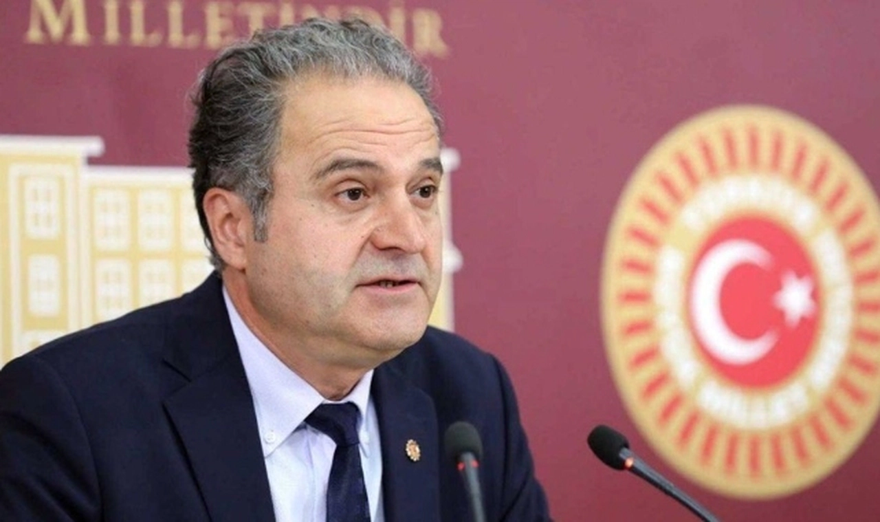 EMEP'li Bayhan'dan dikkat çeken operasyon açıklaması: "6000 kişiyi kapsayan bir soruşturma olduğunu öğrendik"