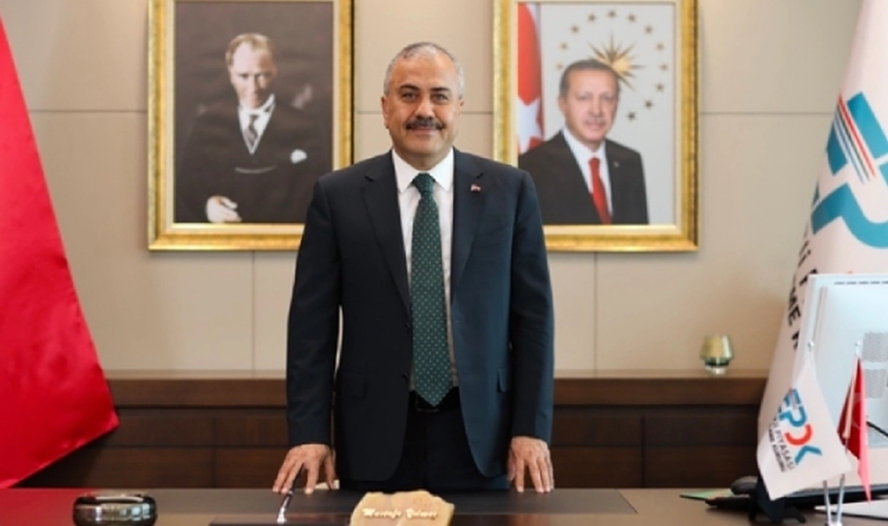 EPDK Başkanı Yılmaz: Zam yok, fazla tüketenler maliyetini ödeyecek