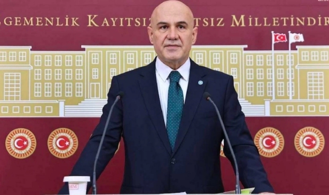 İyi Partili Çömez'den TÜSİAD'a destek: Adalet Bakanı bu ülkedeki saygın bir sivil toplum örgütüne parmak salladı