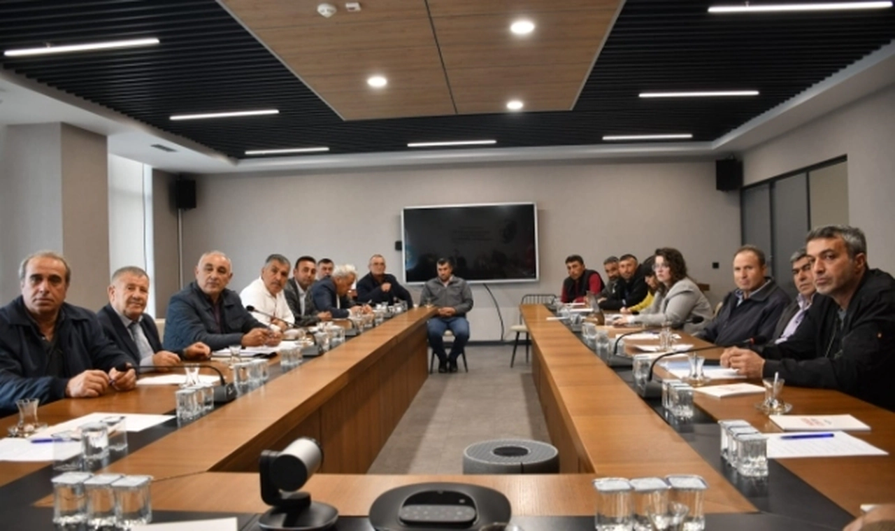 Manisa Üretim Sezonuna Sulama Kooperatifleriyle Hazırlanıyor