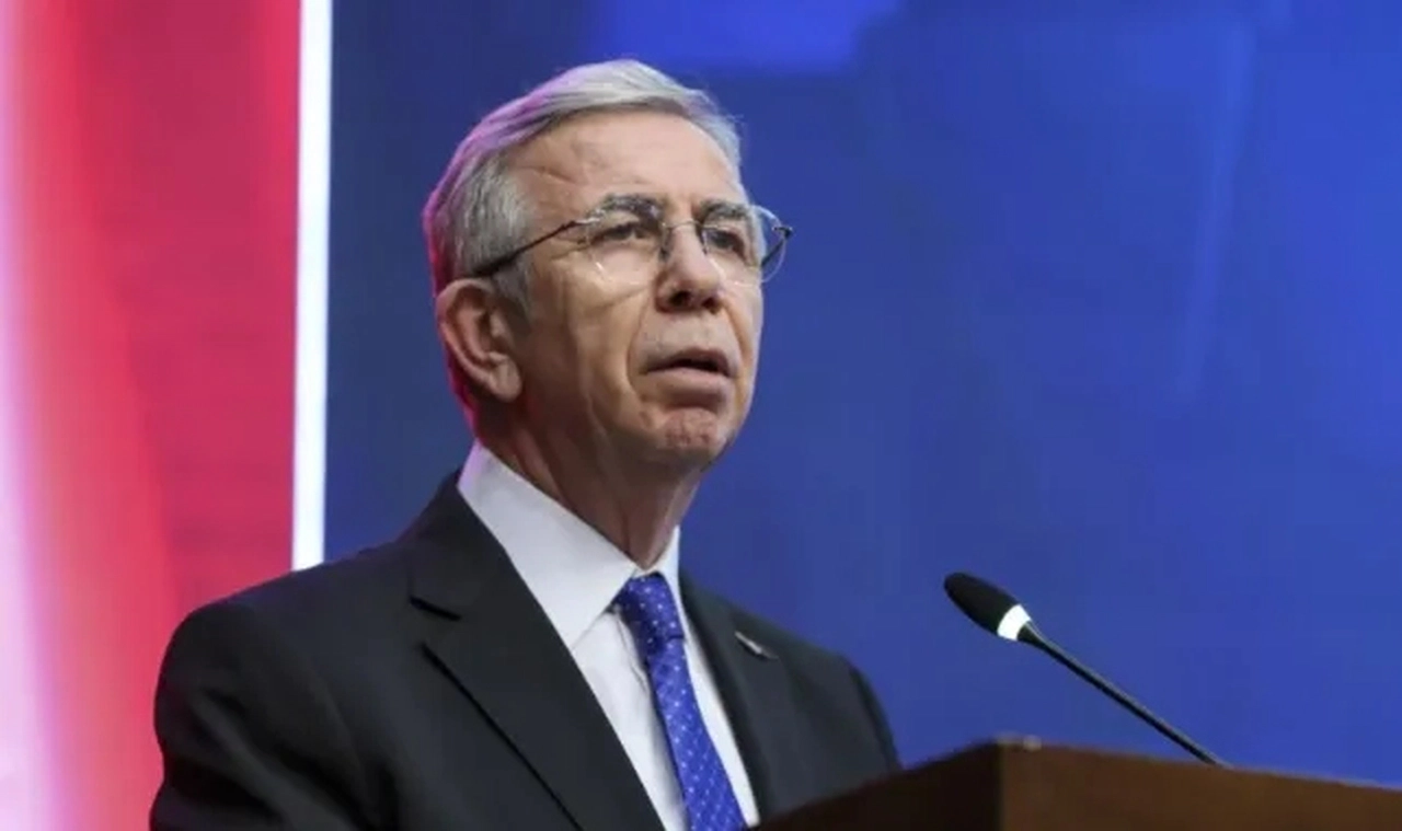 Mansur Yavaş'tan Enginyurt'a destek