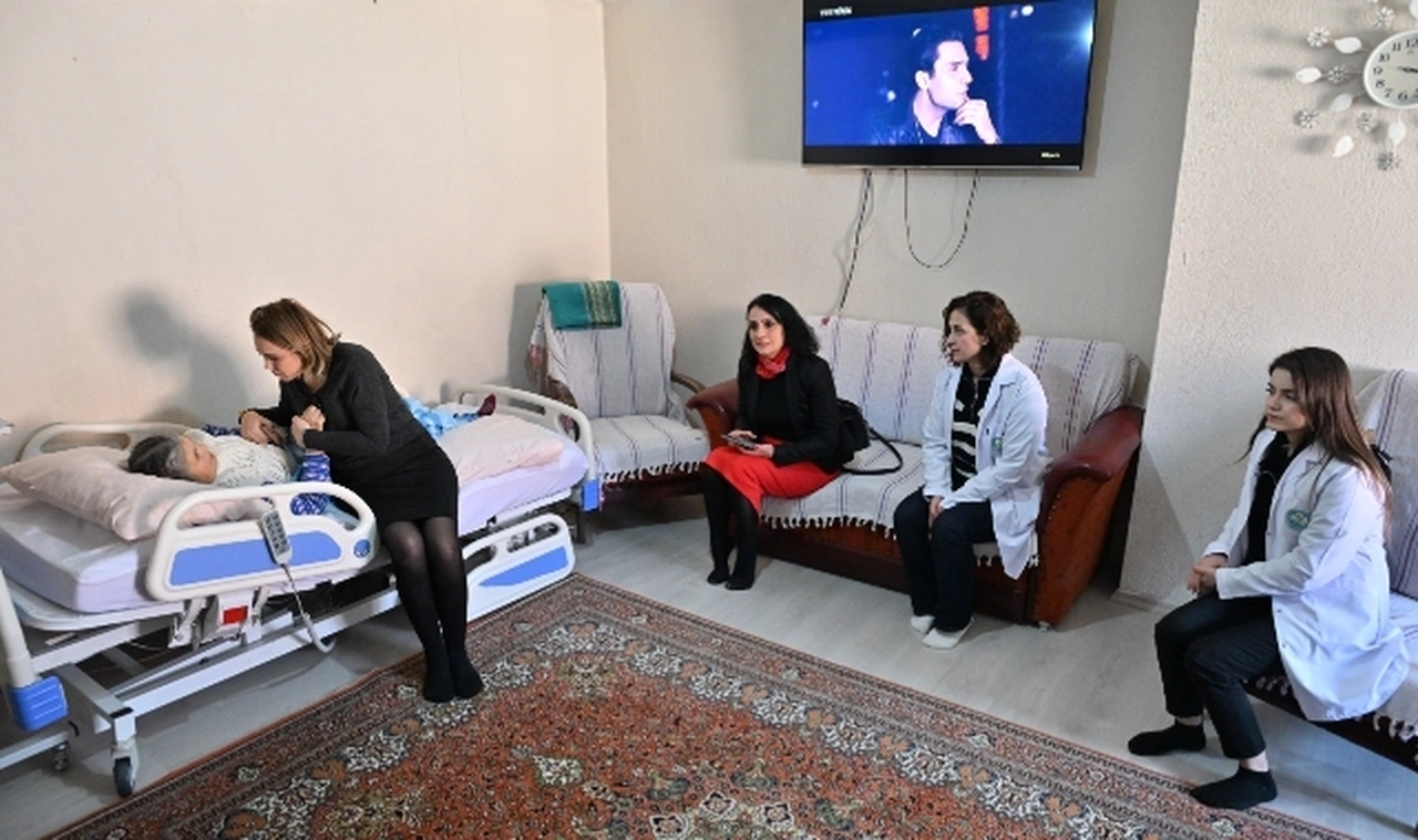 Nurcan Zeyrek’ten anlamlı ziyaret