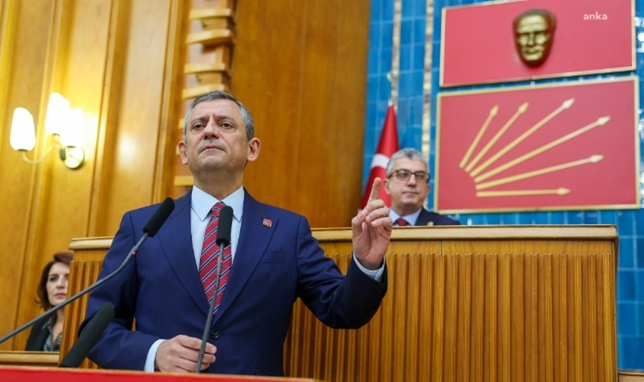 Özgür Özel'den iktidara Kartalkaya tepkisi: "Bu meselenin tek sorumlusu Tayyip Erdoğan'dır"