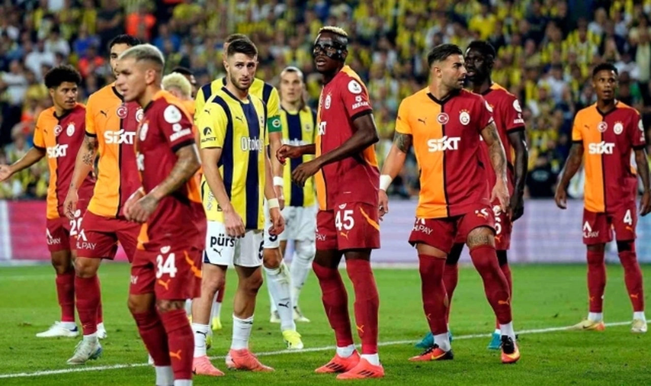 Süper Lig'de gözler derbiye çevrildi: Galatasaray ve Fenerbahçe 402. kez karşı karşıya! İşte dünden bugüne ezeli rekabetin istatistikleri...