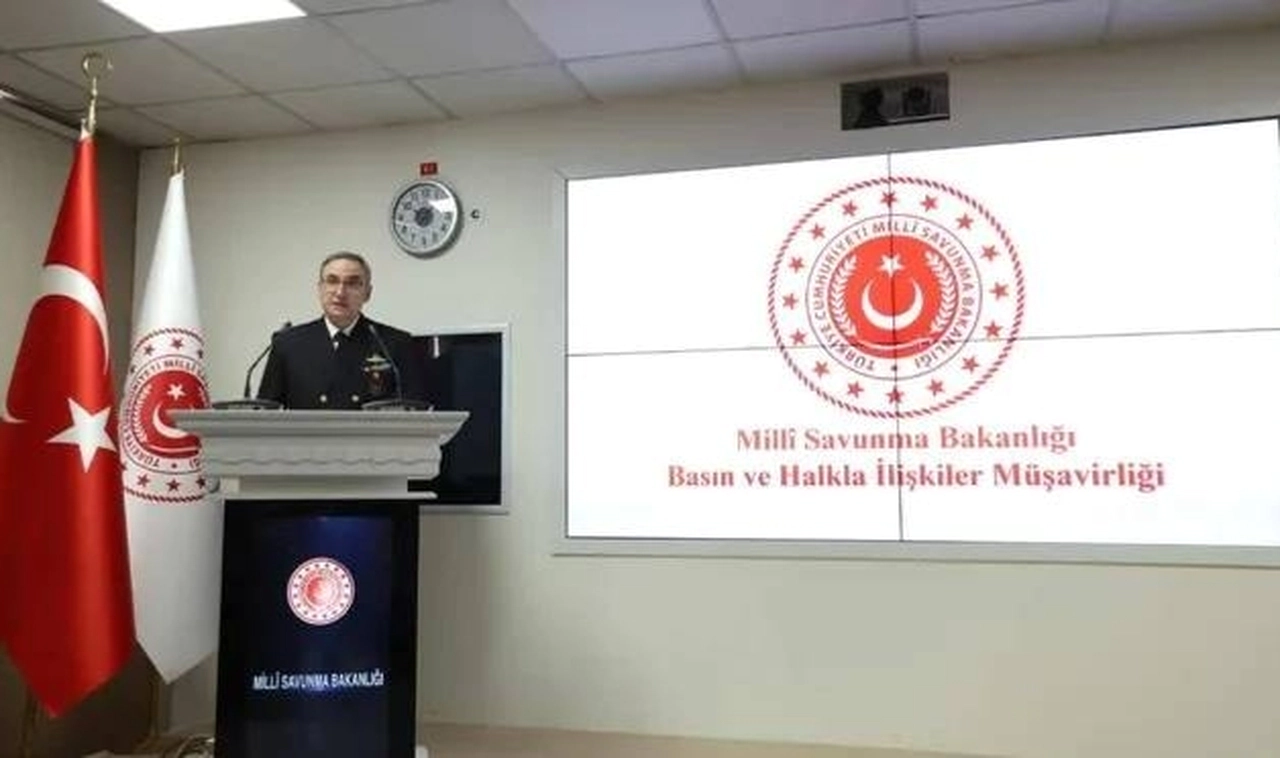 Teğmenlerin ihracına karşı çıkan komutan Algan emekliliğini istemişti: MSB'den açıklama
