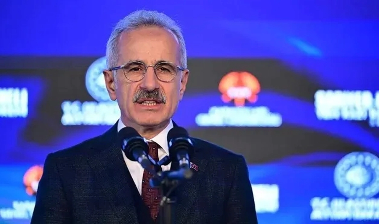 Ulaştırma Bakanı Uraloğlu: Google, internet medyasını kötü etkiliyor, bu kabul edilemez