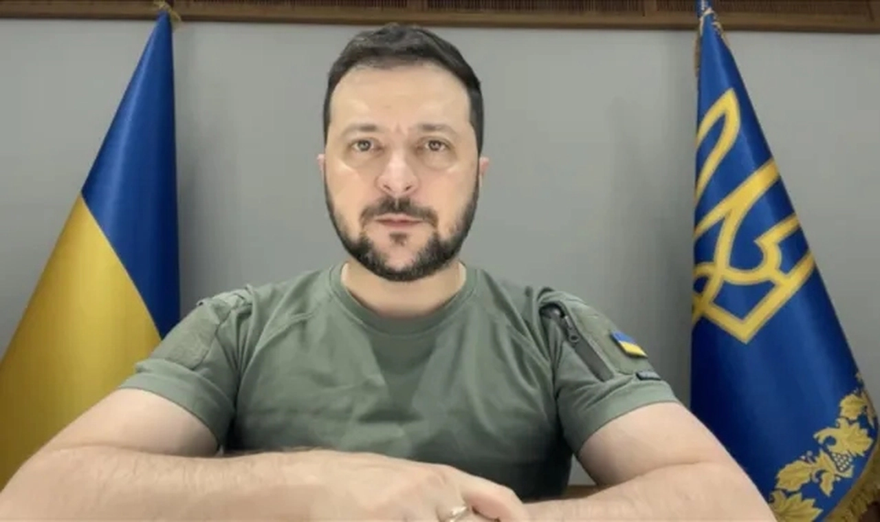 Zelenskiy görevinden ayrılma şartını açıkladı: 'Görevimden feragat etmeye hazırım'