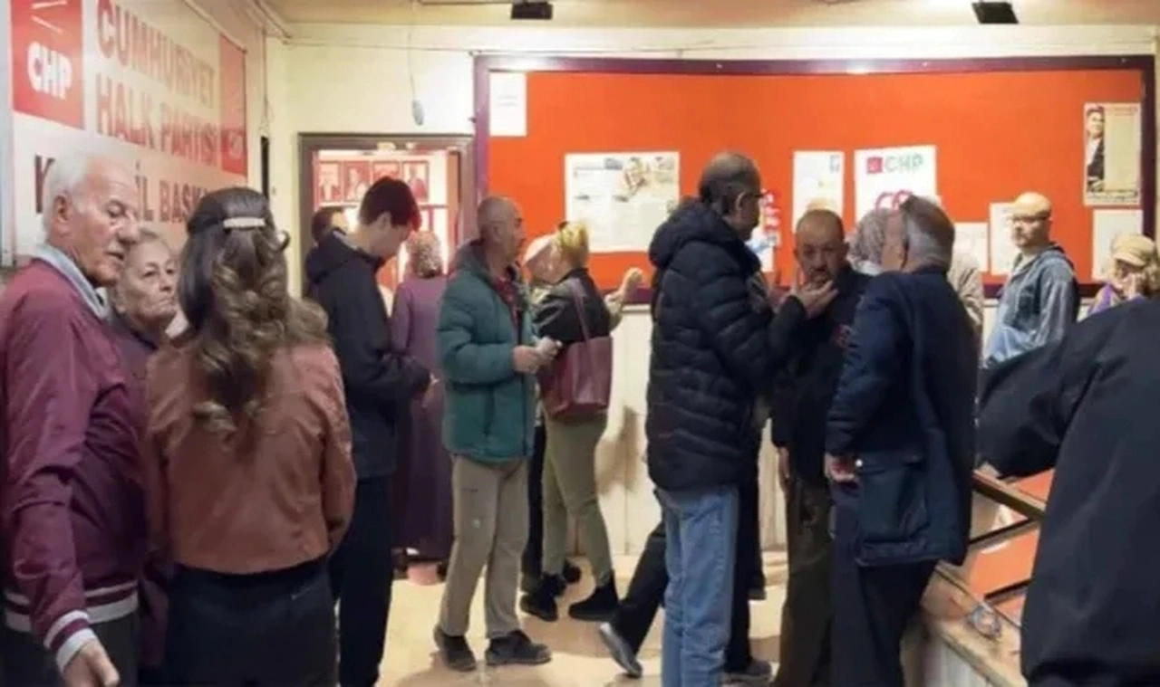 AK Parti'nin kalesinde ön seçime yoğun ilgili! Oy pusulaları tükendi