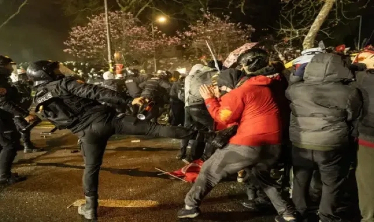 Bayramın ikinci günü oldu yine evlerinde değiller: Adi suçluların arasındalar