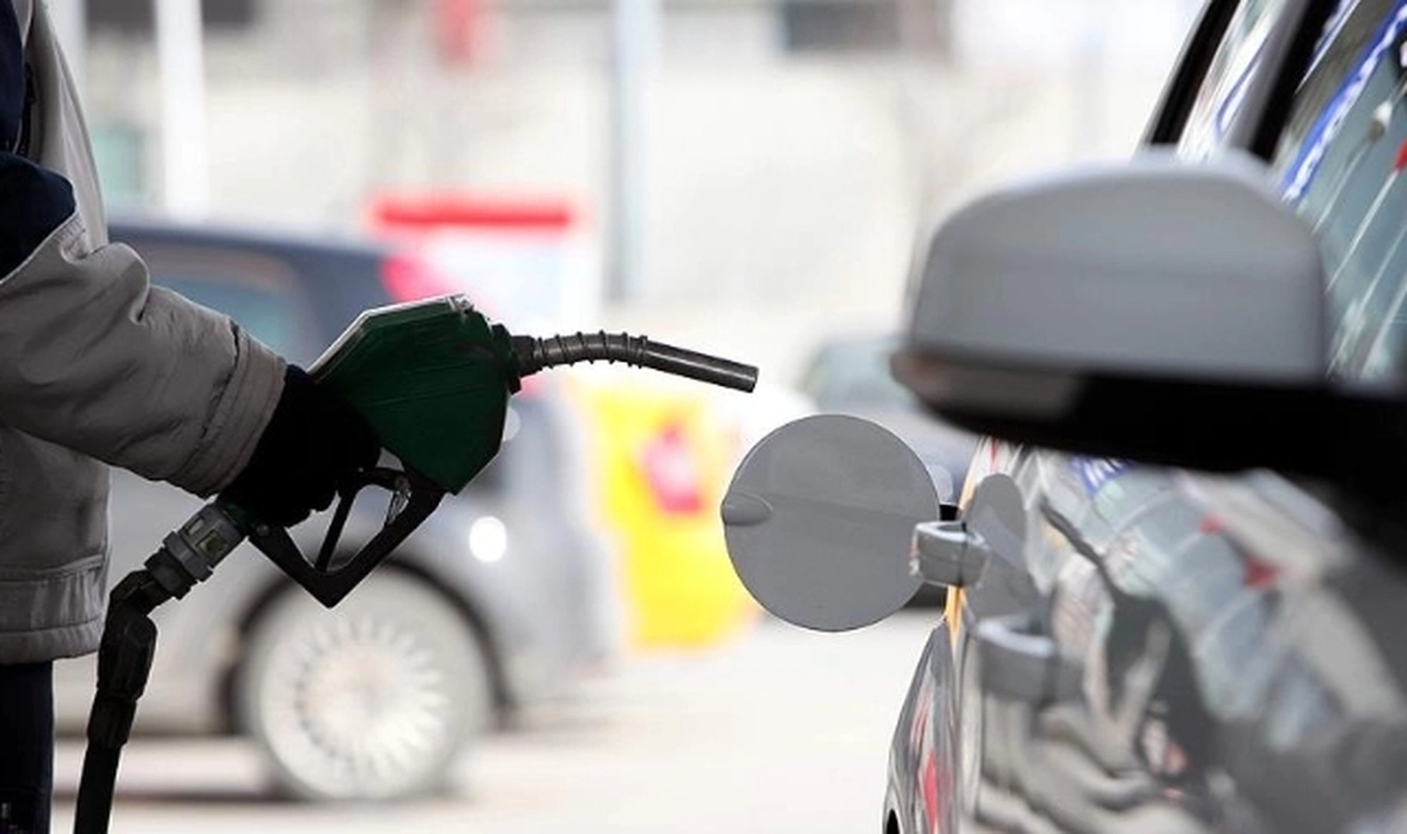 Benzin ve motorine zam geliyor