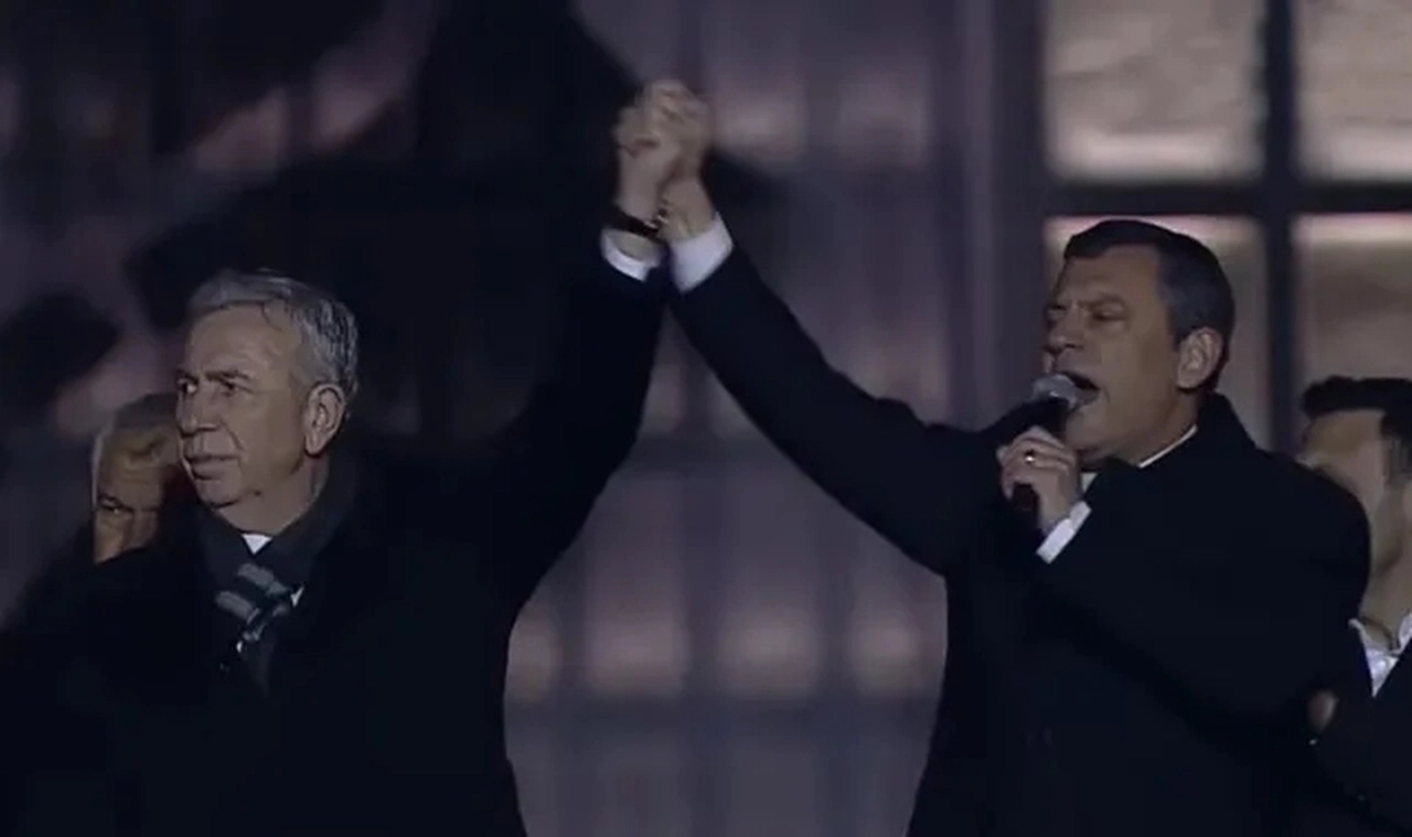 CHP Genel Başkanı Özgür Özel'den Saraçhane'de beraberlik mesajı