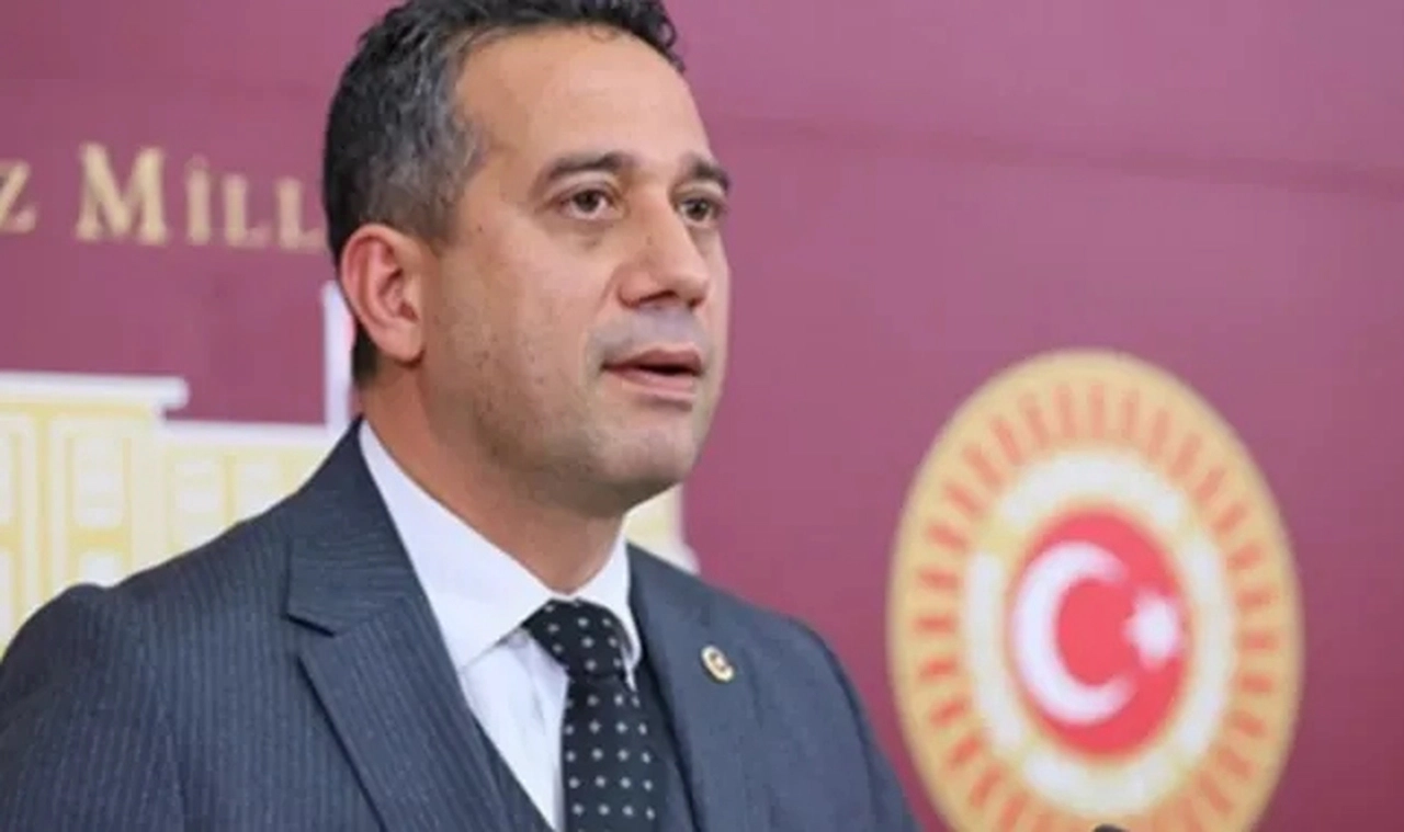CHP'li Başarır Özgür Özel'i hedef alan yazara sert sözlerle yüklendi: 'Senin o dilini kesmezsem...'