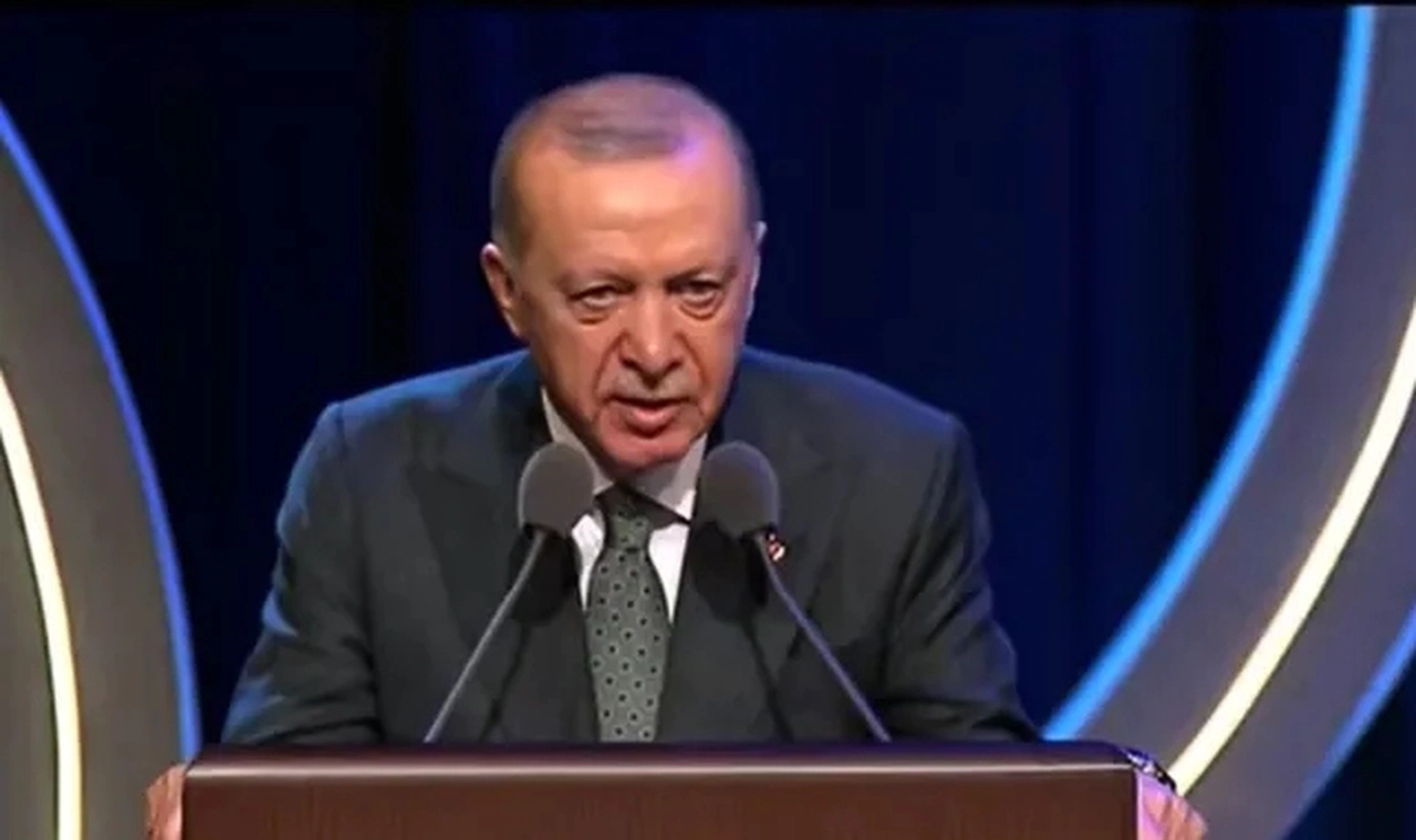 Erdoğan Kur'an-ı Kerim'i güzel okuma yarışması ödül töreninde konuşuyor