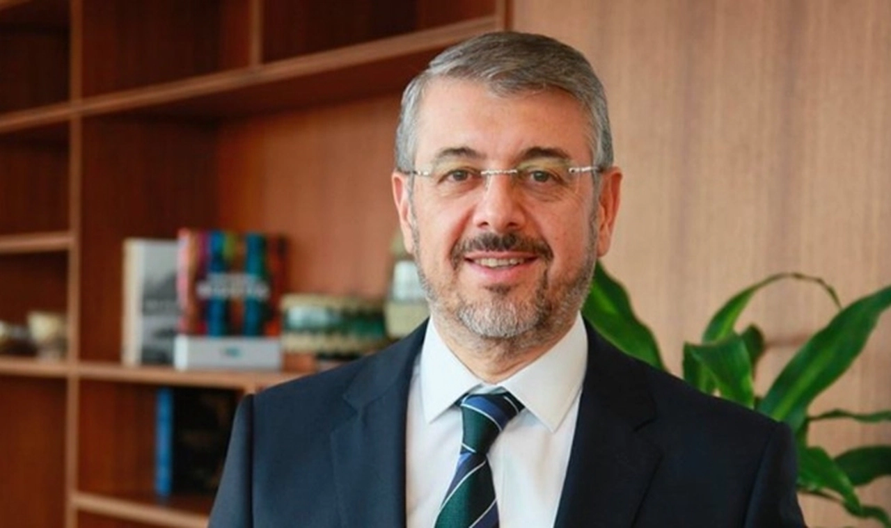 Eski Ziraat Bankası Genel Müdürü ve İBB Genel Sekreteri Can Akın Çağlar da gözaltına alındı!