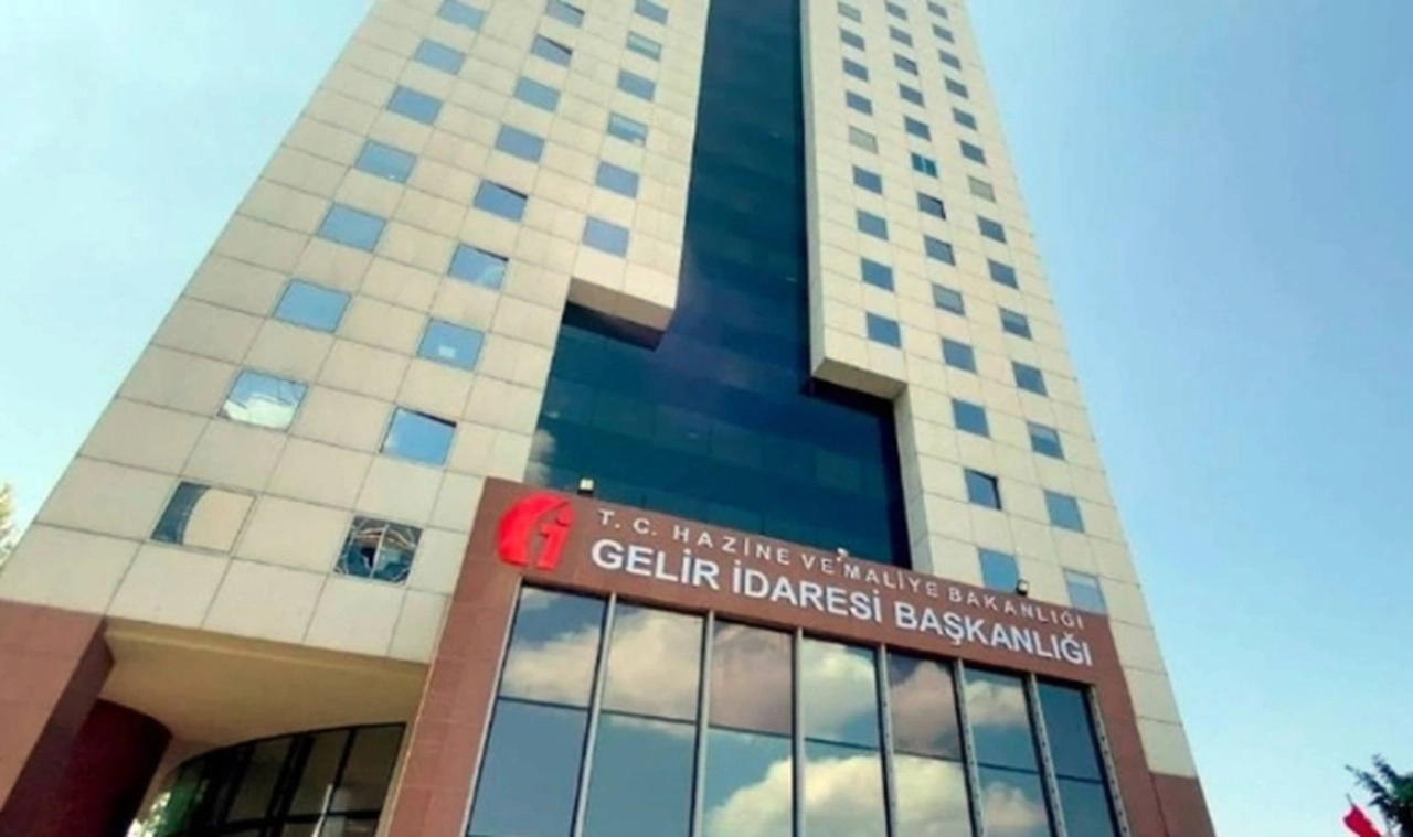 Gelir İdaresi'nden "bazı şirketlerin vergileri ertelendi" iddialarına yalanlama