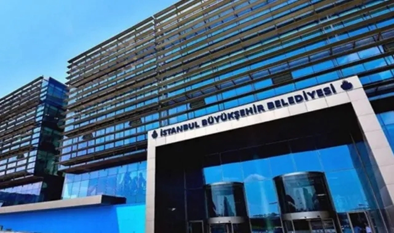 İBB'ye yönelik yolsuzluk soruşturmasında yeni gelişme: Dosyaları ayrıldı