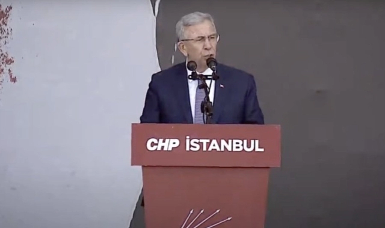 'İmamoğlu'na özgürlük' mitinginde Mansur Yavaş: ❝Hiç merak etmeyin bu düzen mutlaka değişecek❞