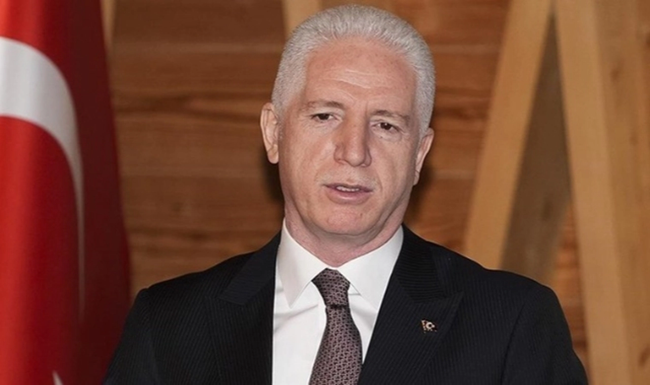 İstanbul Valisi Gül'den 'İmamoğlu protestoları' açıklaması: 'Polisimize saldıran kişiler tek tek tespit edilmekte...'