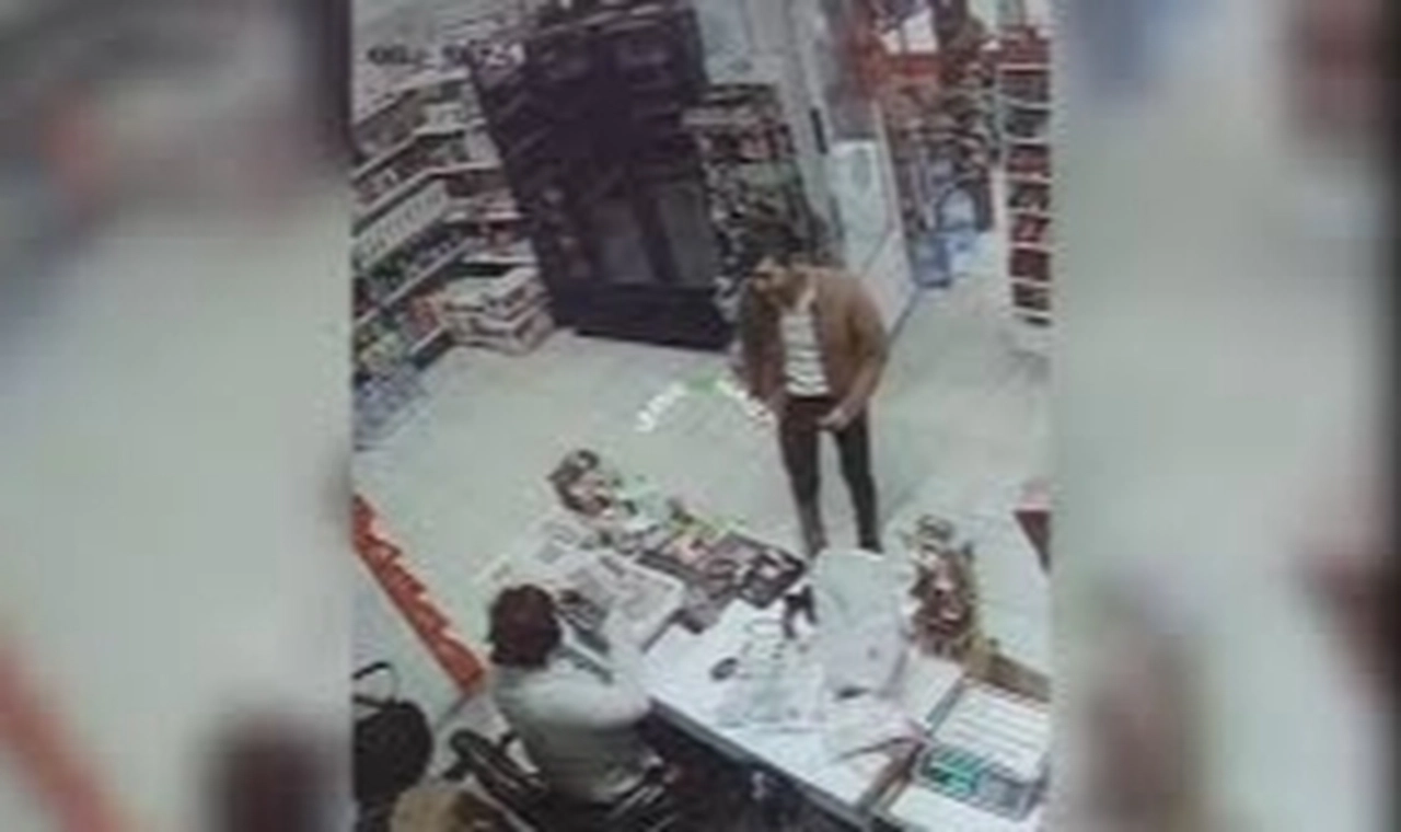 Markette uygunsuz hareketlerde bulunan kişi gözaltına alındı