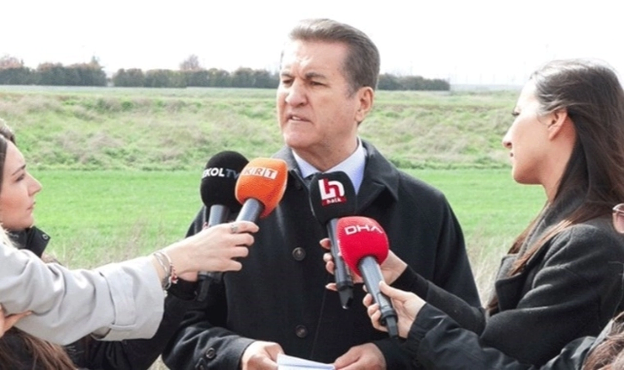 Mustafa Sarıgül, Ekrem İmamoğlu'nu ziyaret etti: 'Bayramda herkesi Saraçhane'ye bekliyor'