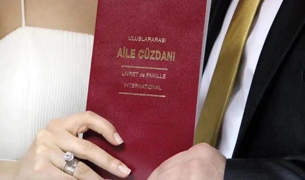 Nikah ücretine tepki: '5 dakikalık iş için neden bu kadar ödüyoruz?'