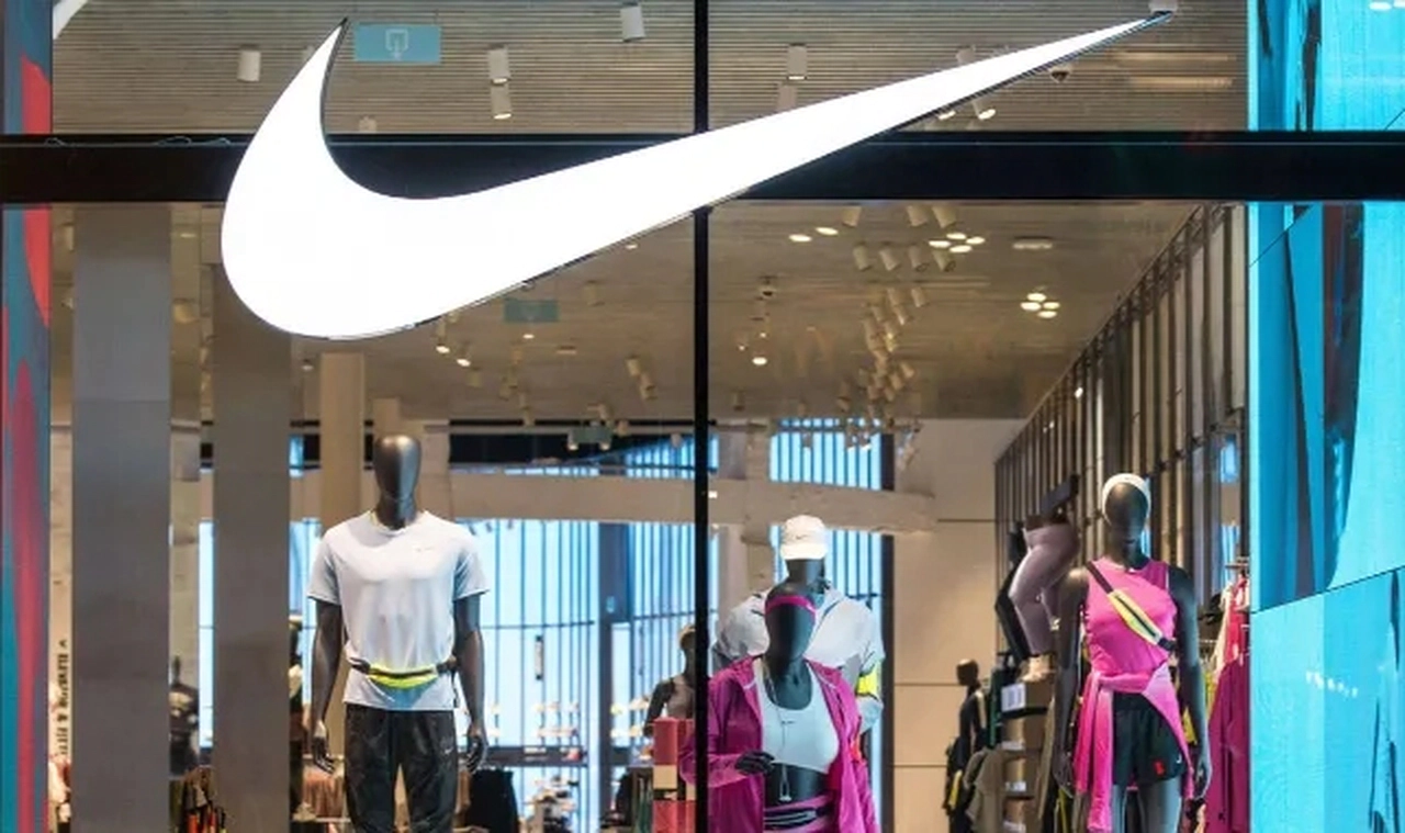 Nike mağazalarında grev kararı: İnsan onuruna yaraşır bir yaşam!