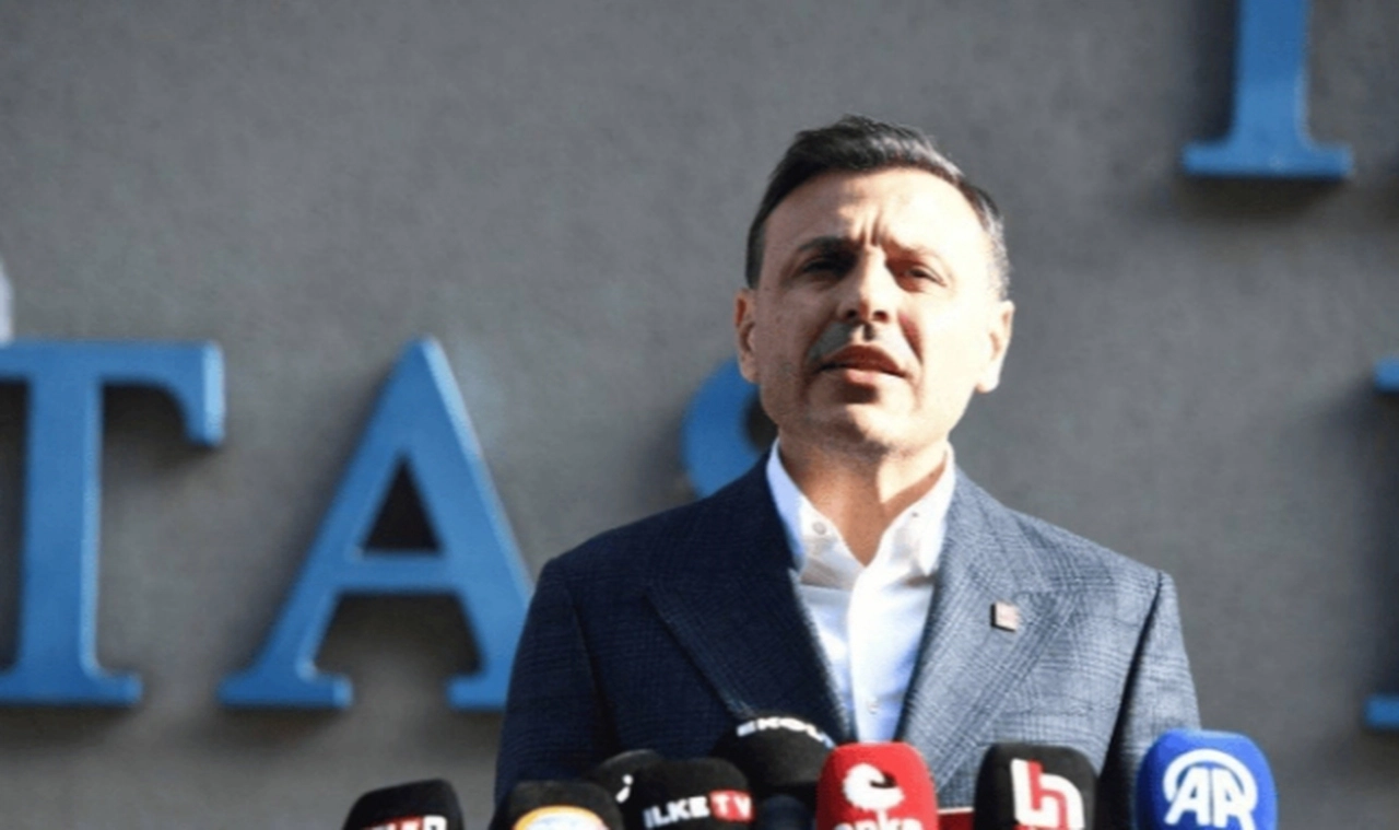 Özgür Çelik: Ekrem İmamoğlu şu dakika itibarıyla CHP'nin cumhurbaşkanı adayıdır
