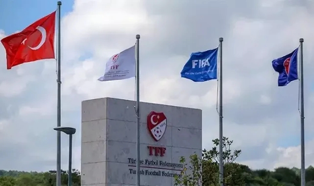 TFF'den Fenerbahçe'ye 2 milyon TL ceza!