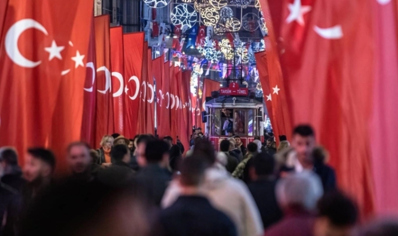 Türkiye nüfusunun yüzde 49,98'ini kadınlar oluşturuyor