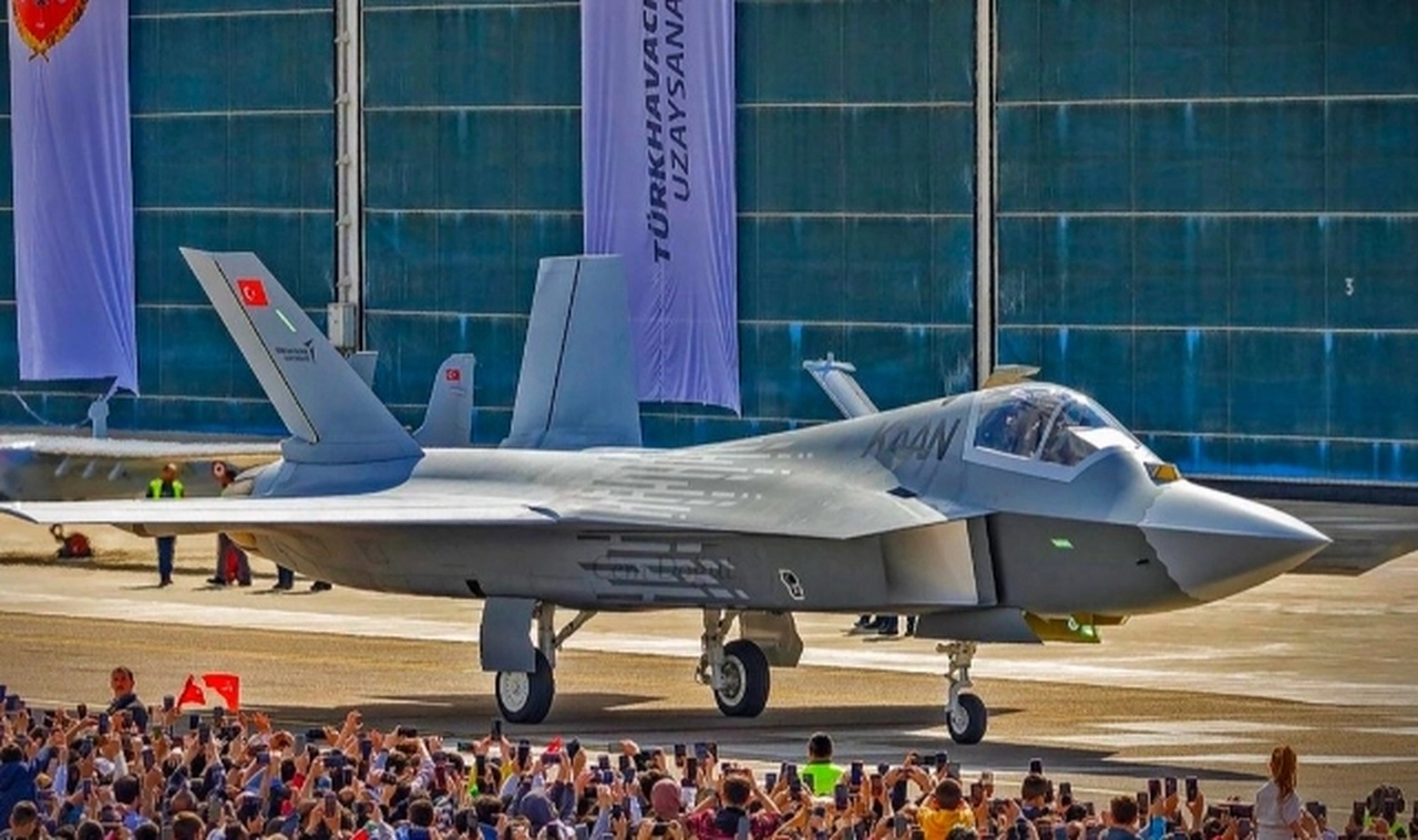 Türkiye, Rekor Sayıda Savaş Uçağı Almayı Planlıyor: 250 KAAN, 40 F-16 ve 40 Eurofighter Typhoon