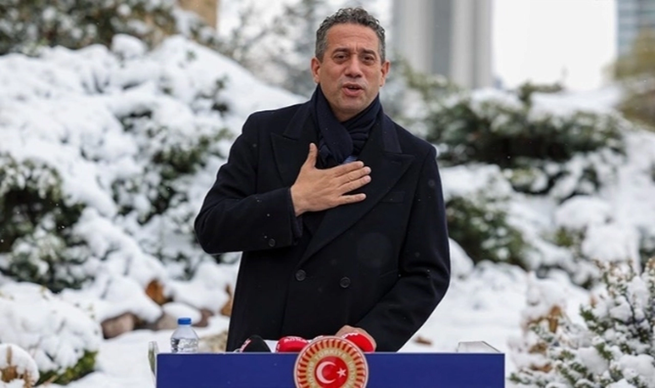 Ali Mahir Başarır'dan 'İmamoğlu' açıklaması... Balyoz'u ve Yassıada'yı hatırlattı: 'Utanç verici görüntüleri bugün tekrar gördük'