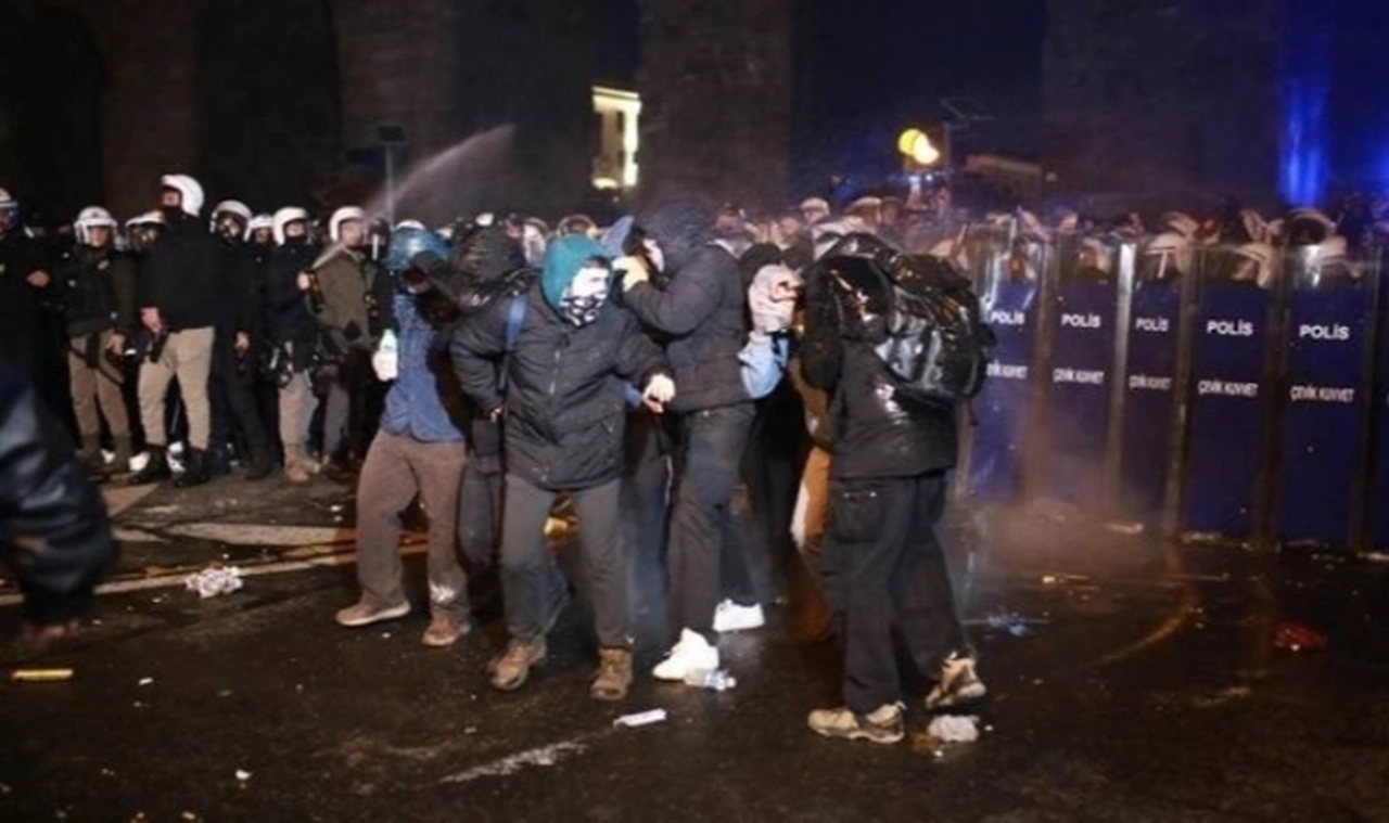 'Astım krizi geçiren tutuklu öğrenciye şiddet' iddiası: CHP'li vekilden Bursa Garnizon Komutanlığı’na çağrı!