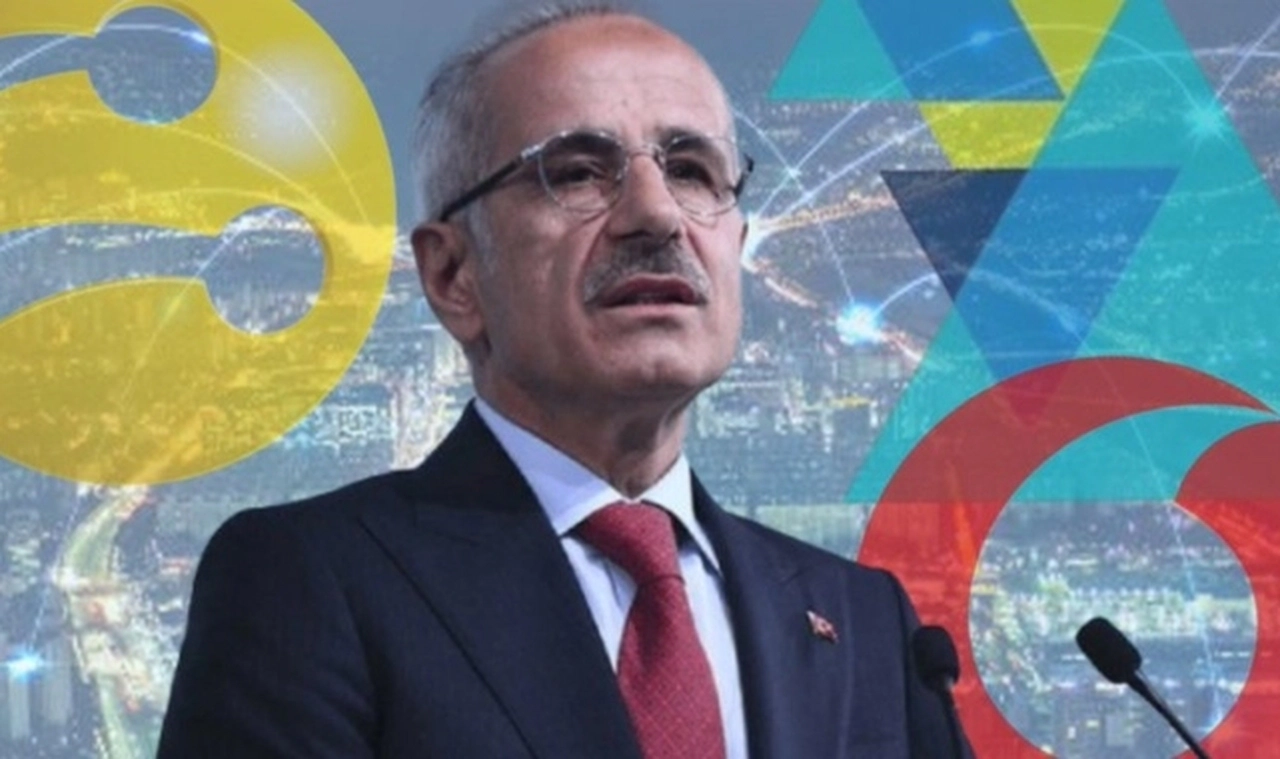 Bakan Uraloğlu, depremden sonra çekmeyen GSM operatörleriyle toplantı yapacak