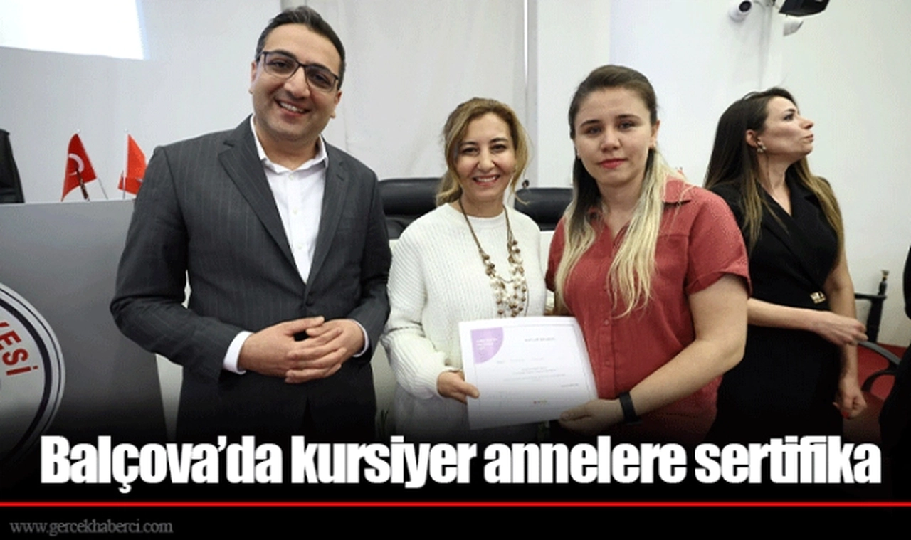 Balçova’da kursiyer annelere sertifika 