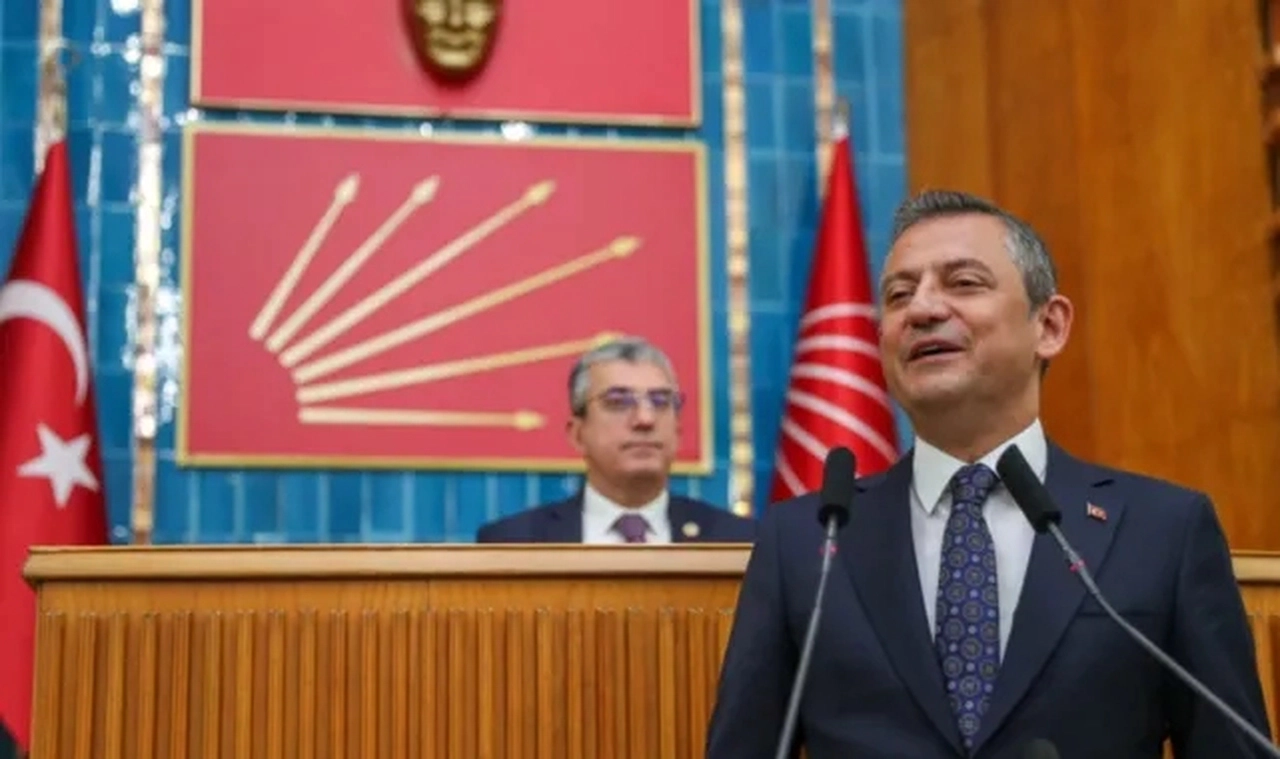 CHP Genel Başkanı Özgür Özel, 'Bu yoldan dönüş yok' notuyla paylaştı: Cumhurbaşkanı mesajı verdi