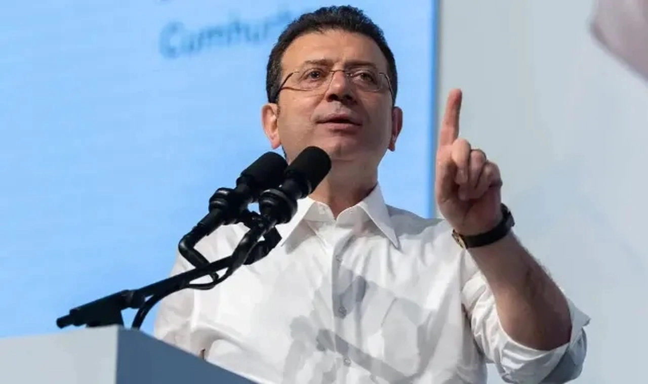 Ekrem İmamoğlu: Ailemizi taciz etmeyi bırakın